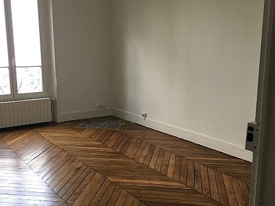 APPARTEMENT T2 A LOUER - PARIS 19EME ARRONDISSEMENT - 39.83 m2 - 1209,13€ charges comprises par mois