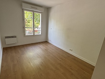 APPARTEMENT T4 A LOUER - LE PLESSIS ROBINSON - 88.07 m2 - 1724€ charges comprises par mois