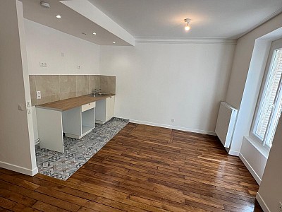 APPARTEMENT T2 A LOUER - PARIS 12EME ARRONDISSEMENT - 40.97 m2 - 1�350,57�&euro; charges comprises par mois