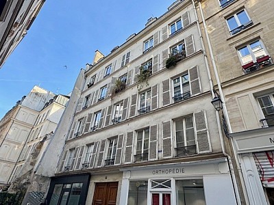 APPARTEMENT T2 A LOUER - PARIS 2EME ARRONDISSEMENT - 37.94 m2 - 1�424,63�&euro; charges comprises par mois