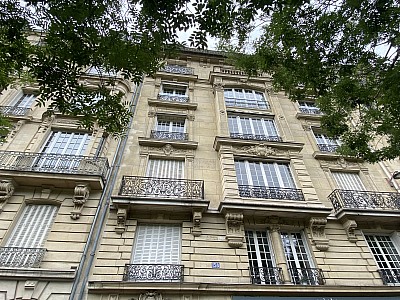 APPARTEMENT T2 A LOUER - PARIS 17EME ARRONDISSEMENT - 40.17 m2 - 1 639 &euro; charges comprises par mois