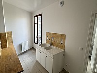 APPARTEMENT T2 A LOUER - PARIS 12EME ARRONDISSEMENT - 42.19 m2 - 1 424 € charges comprises par mois